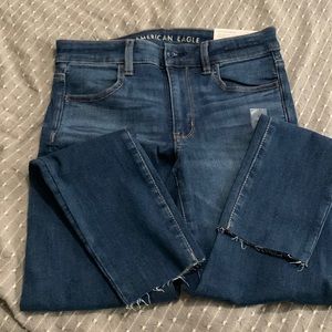 NWT American Eagle Jeans / Size 6